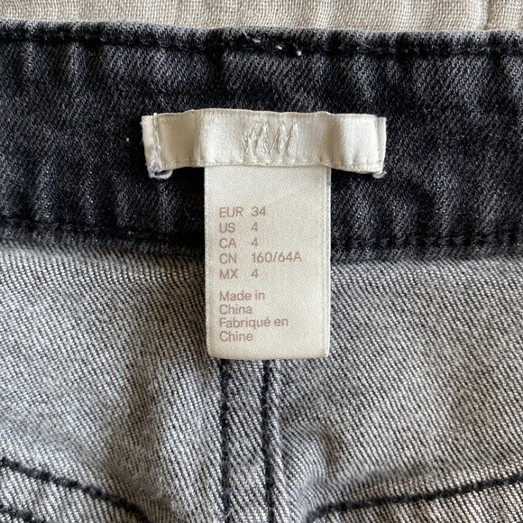 H&M slim leg jeans size 4 - Picture 7 of 8